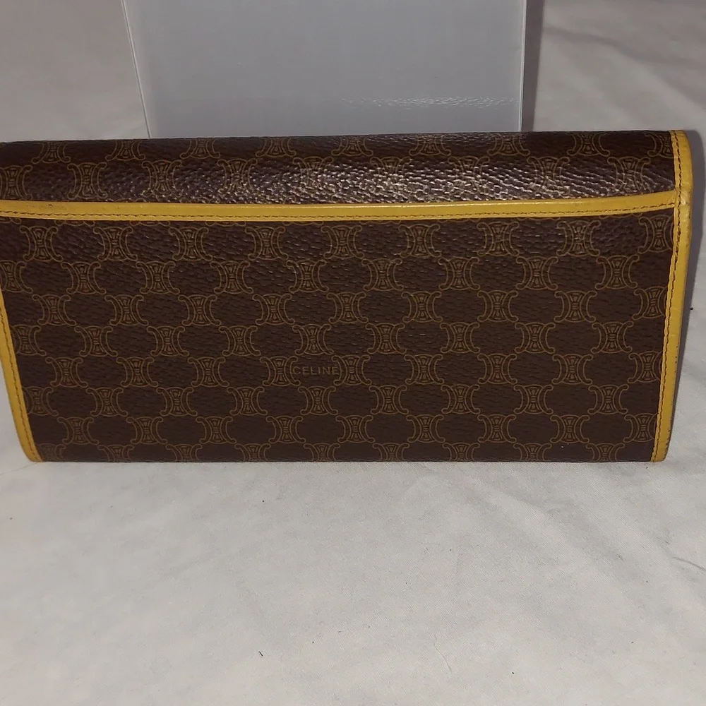 Celine Macadam Long Brown Wallet with Kisslock coin - Picture 2 of 10